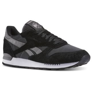 Save: 30% off. Reebok Classic Leather Clip Elements Pack Official Store stores. Low-cut design for Simple ankle mobility.