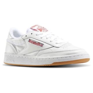 Reebox Club C 85 Gum for sale. These Reebox Club C 85 Gum AQ9868 01 are so stylish. everyone\'s wearing them nowadays. We have a Final Markdowns sale today for Reebox Classics Shoes.