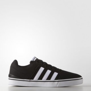 With a sleek design and all-day comfort, the adidas Hawthorn Street Shoes are the Ideal choice for those seeking versatile, stylish footwear for casual wear.