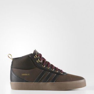 adidas adi-Trek Shoes: Warm, weather-protected skate shoes with a cozy fleece lining and grippy vulcanized outsole for comfortable rides in chilly conditions.
