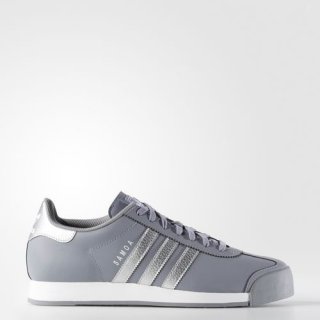 Step up your sneaker game with the adidas Samoa Shoes Grey, featuring a sleek leather upper, classic design elements, and ultimate comfort for a stylish.