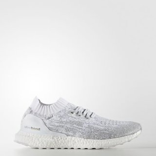 Unleash speed and comfort with the adidas ULTRABOOST Uncaged Ltd Shoes, designed for a responsive and enjoyable running experience.