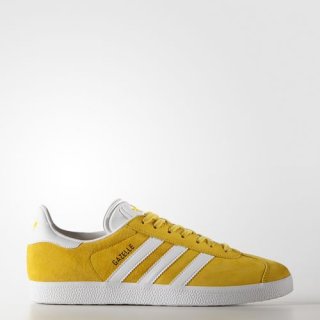 Embrace the retro vibes of the adidas Gazelle Casual Sneakers, Ideal for sneaker enthusiasts and fashion-forward individuals.