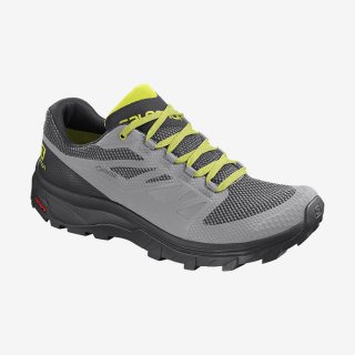 Salomon OUTLINE GTX: Sneaker-like comfort, Lightweight (330g) and engineered with great flexibility and foothold, OUTline is as comfortable as a running shoe.