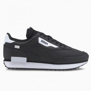 Save: 33% off. This version is clean and simple in black and white. Back in 1980, the Fast Rider was one of PUMA’s most iconic running shoes.