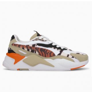 Save: 35% off, the latest Puma RS-X³ Wildcats Sneakers Women from the Wildcats collection is fierce and fresh as ever. Come walk on the wild side.