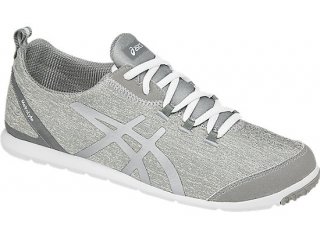 Save: 30% off. A convenient heel tab makes it easier to slip on while the smooth MONO-SOCK construction provides a comfortable yet secure fit.