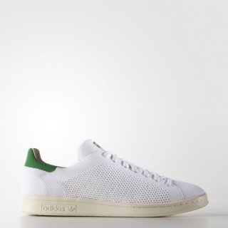Experience the iconic Stan Smith silhouette in a whole new light with the adidas Stan Smith Skateboard Shoes.