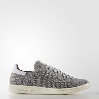 The adidas Stan Smith Skateboarding Shoes feature a wool adidas Primeknit upper and offer a comfortable and stylish option for skateboarders.