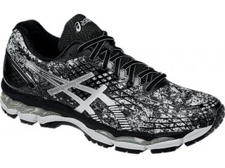 Asics GEL-Nimbus 17 shoes represent a revolution in design, focusing on serious weight reduction and enhanced performance.