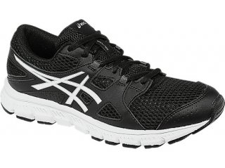 Save: 26% off, the Asics GEL-Unifire TR 2 offers great value for all your athletic training endeavors.