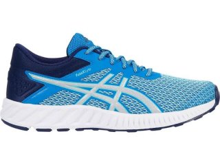 Save: 32% off, the Asics fuzeX Lyte 2 shoe promotes lightweight, yet responsive cushioning to reduce harsh impact.