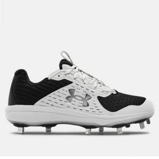 Men\'s UA Yard MT Baseball Cleats: Updated midfoot construction for ultimate lock-down fit, Softer, more secure heel pocket for added comfort.