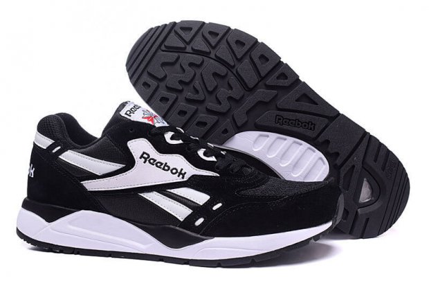 Reebok Classic Line Running Shoes Black/White