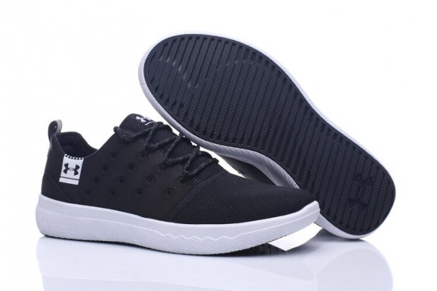 UA Charged 24/7 Low Leather Light blue