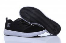 UA Charged 24/7 Low Leather Black