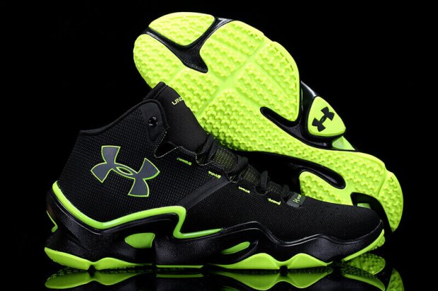 UA SpeedForm Phenom Black/Green