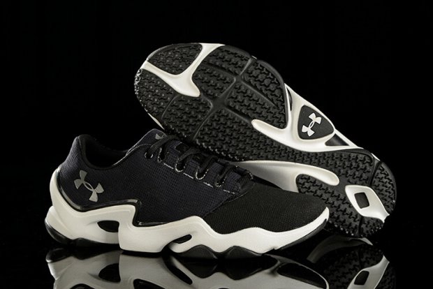 UA Phenom Proto BLACK/White