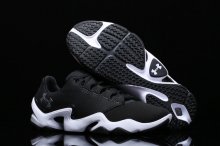 UA Phenom Proto Black/White II