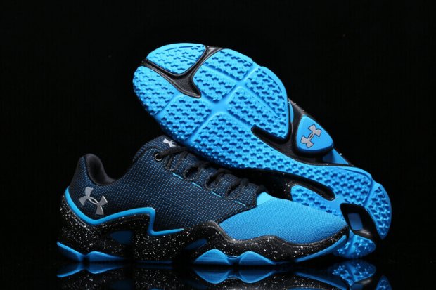 UA Phenom Proto Light-Blue/Black