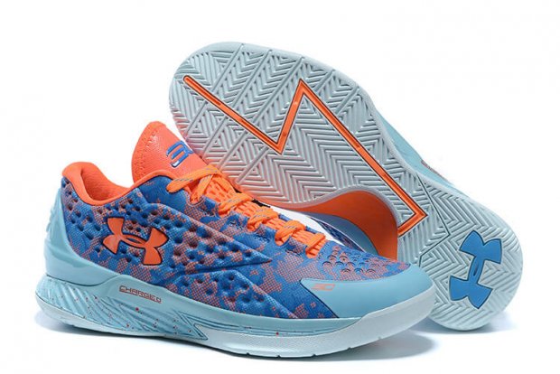 UA Curry One Low Basketball Shoes Easter
