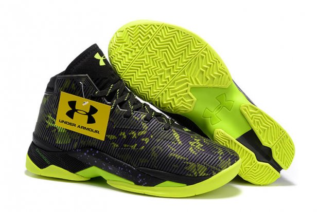 UA Curry 2.5 Basketball Shoes Black/Green