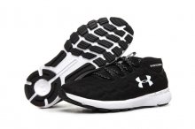 Men's UA Charged Reactor Run Black/White