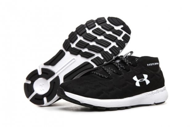 Men\'s UA Charged Reactor Run Black/White