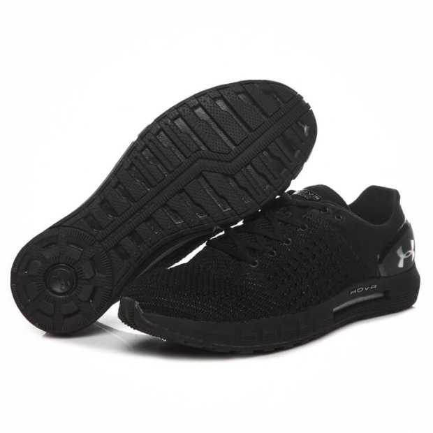 Men\'s UA HOVR Sonic all black
