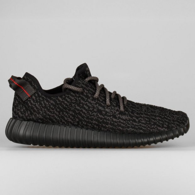 Men\'s adidas YEEZY BOOST 350 PIRATE BLACK