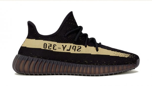 Men\'s adidas Yeezy Boost 350 V2 Black/Green